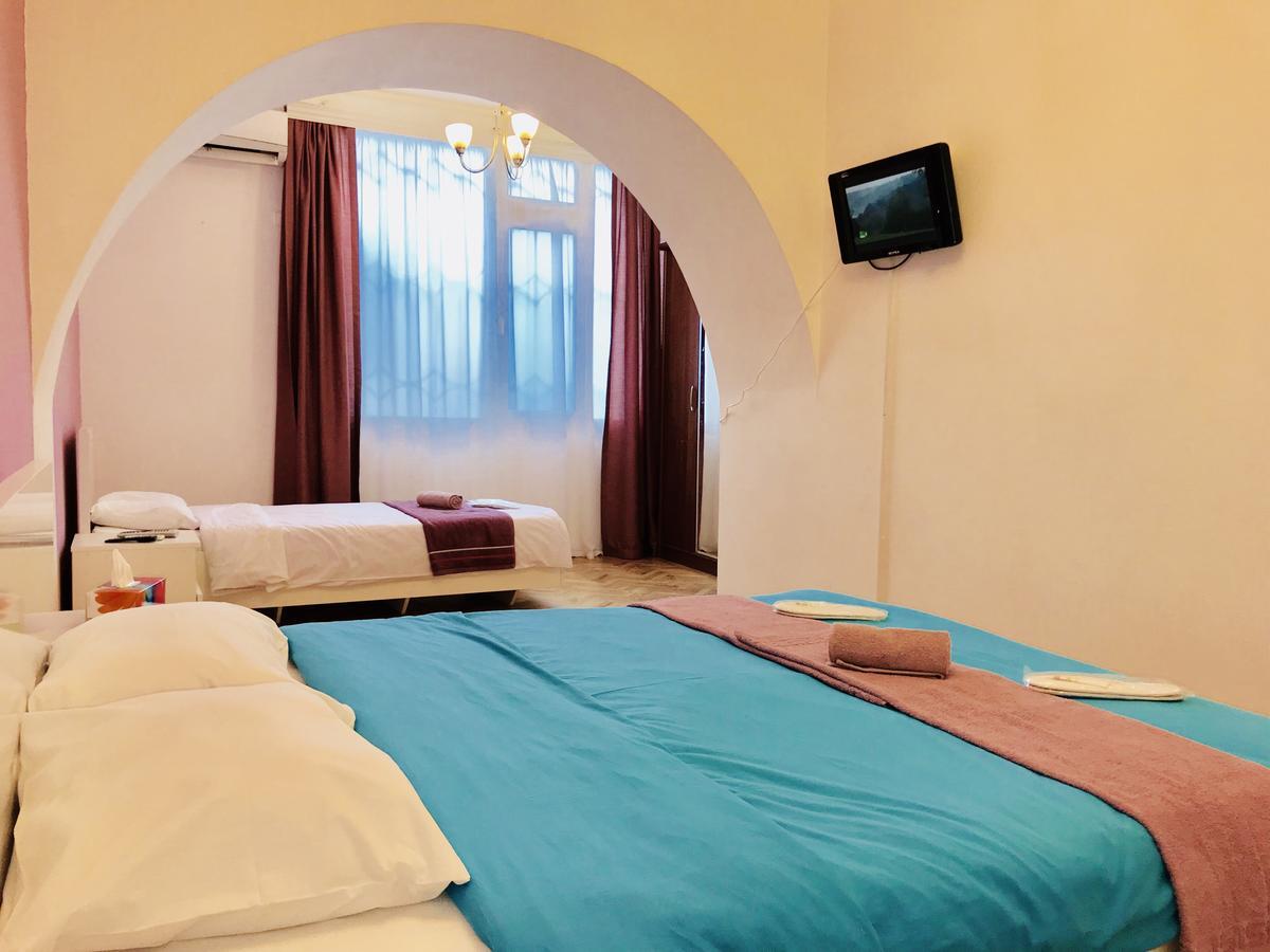 Check-In Apartment Near Fountain Square Vidadi Str Baku Eksteriør billede